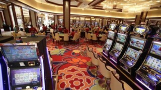 Novela o hazardných hrách spôsobuje rozruch v parlamente. Koalícia ju podporuje, opozícia varuje pred negatívnymi dopadmi